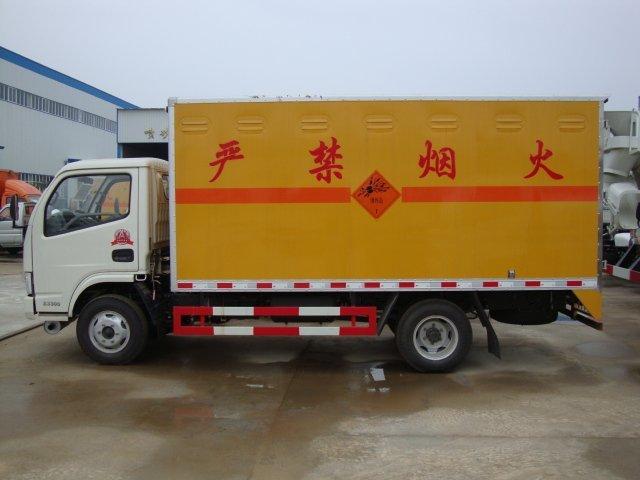 茄子河危险品运输